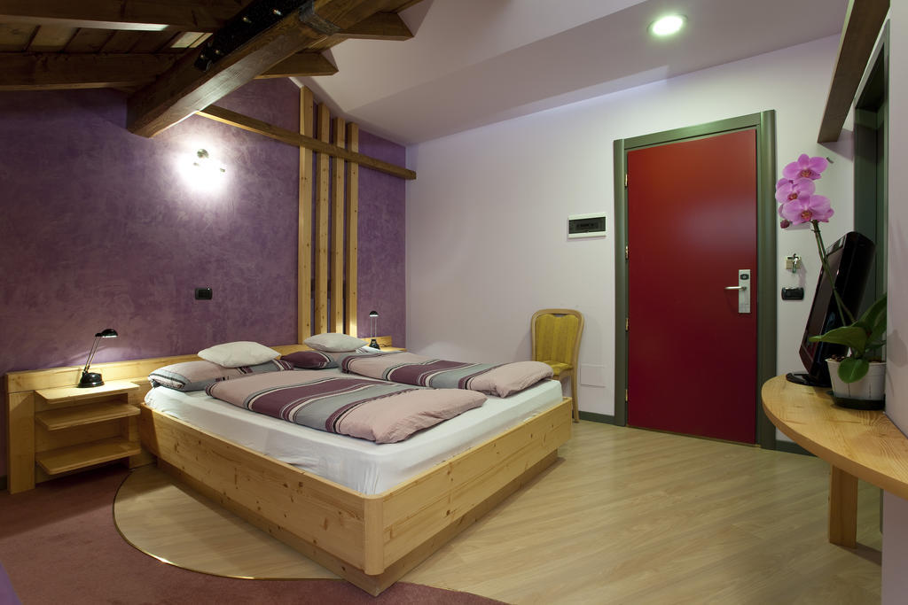 Hotel Marzia ليفينو المظهر الخارجي الصورة