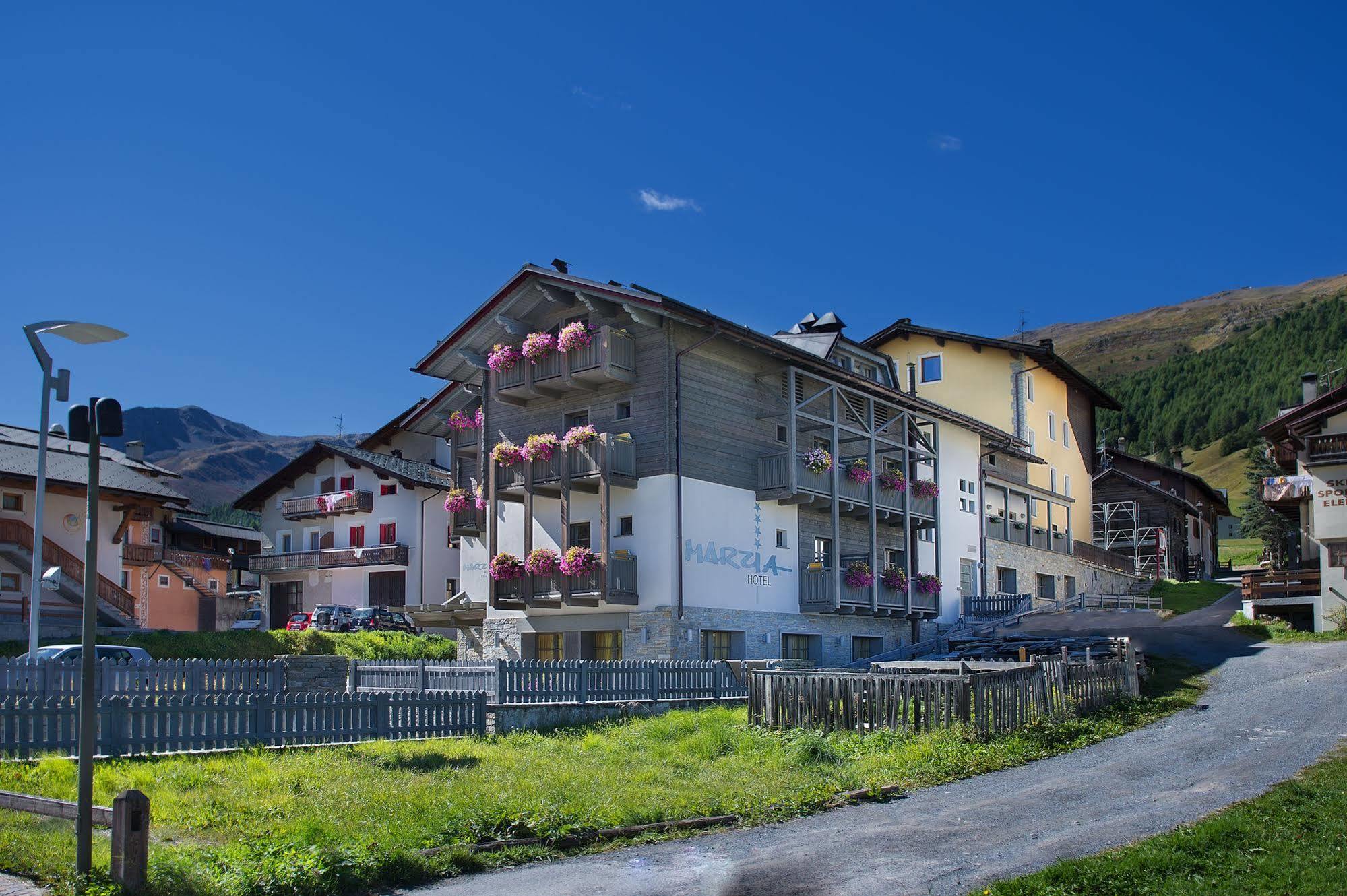 Hotel Marzia ليفينو المظهر الخارجي الصورة